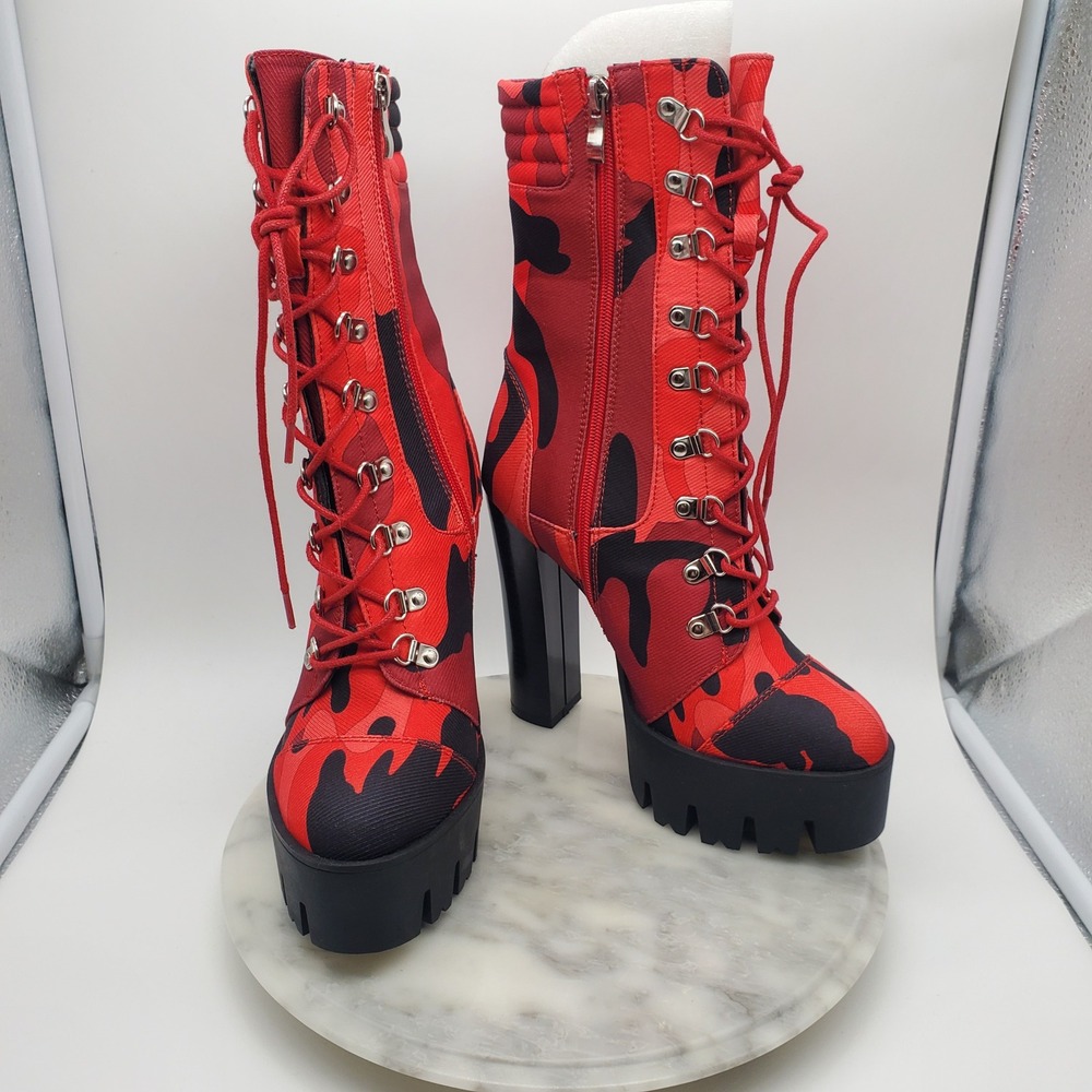 AZALEA WANG Put It Down On Me Chunky Platform Boots Red Camo Lace Up Zipper 8.5